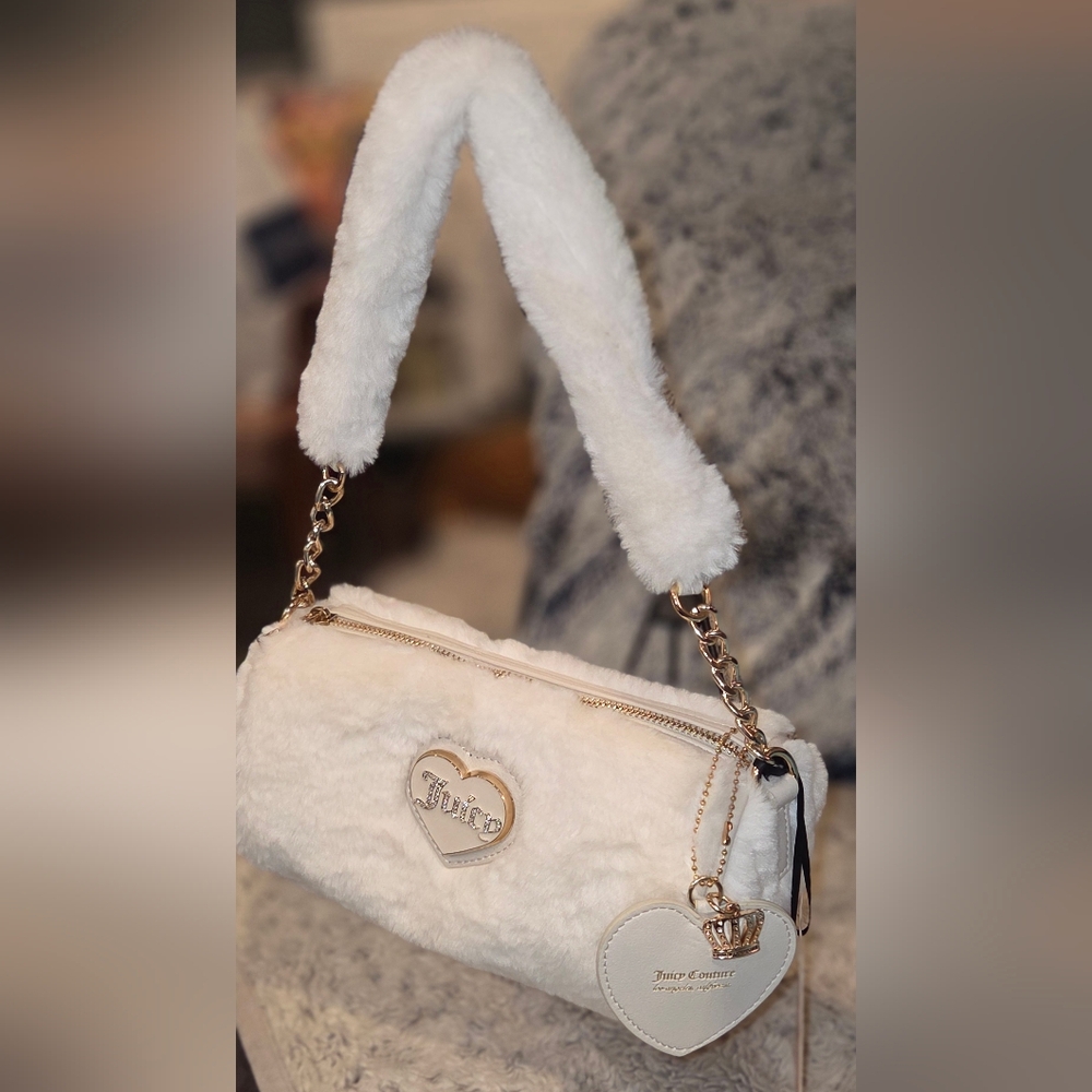 Juicy Couture Warm Up Barrel Shoulder Bag In Crystal, NWT - Picture 7 of 8